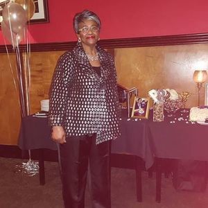 Meet your Posher, Phylise